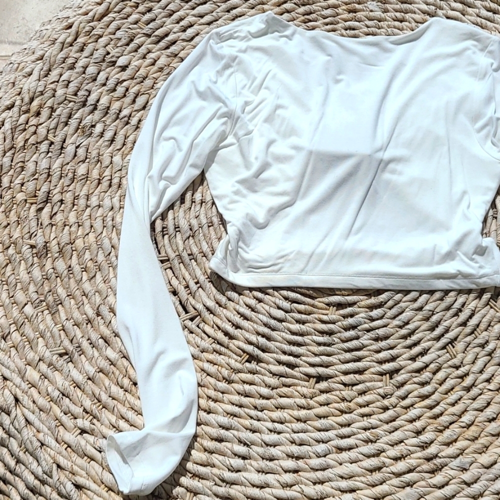 naked wardrobe White Long Sleeve Twist Front Crop Top - Picture 7 of 8